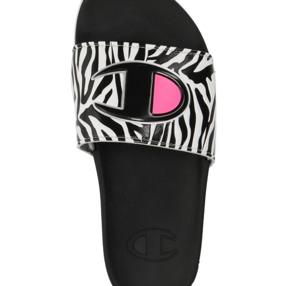 NWOT Champion Wild IPO Squish Slides: 7 - Picture 5 of 8